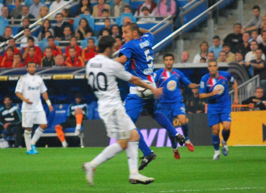 莫德里奇 · AC米兰 赛事资料图